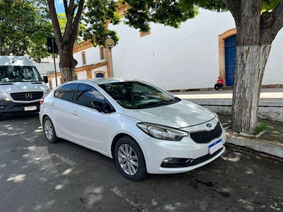 KIA CERATO 1.6 SX 16V FLEX 4P AUTOMÁTICO